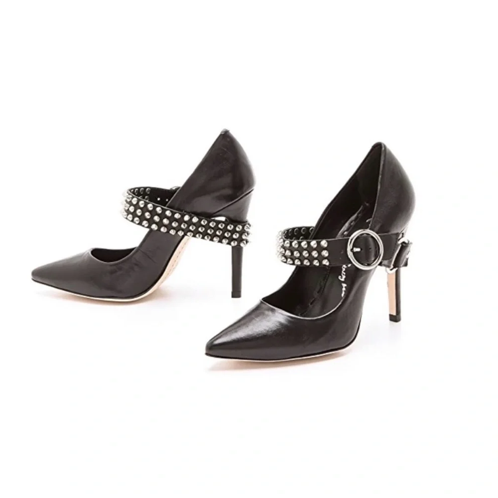 Alice + Olivia studded Dover moto Heels studs buckle‎ 37 US 7 black leather